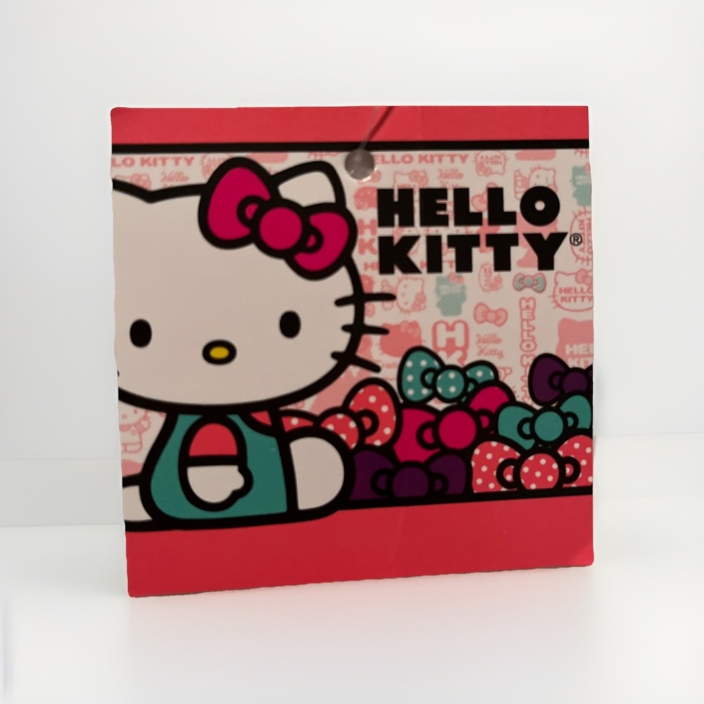 HELLO KITTY Christmas Happy Holidays Short Sleeve Top! Size 3T Cute - Picture 3 of 5